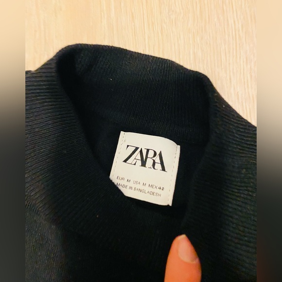 Zara - Picture 3 of 5